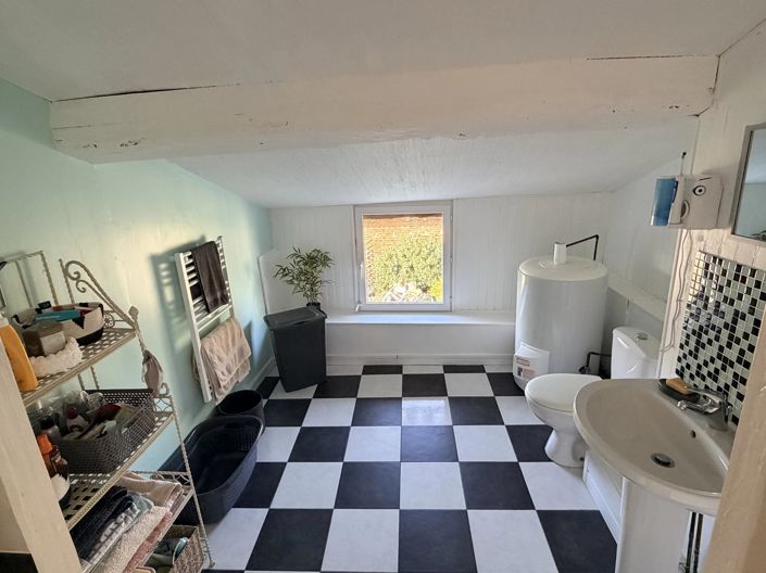 Image No.9-4 Bed House for sale