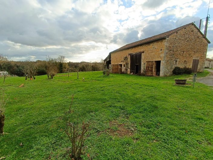 Image No.12-1 Bed Farmhouse for sale