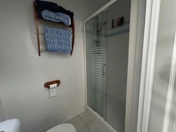 715b3620ee8122647cc6b46d8a06017d95c33e8970204