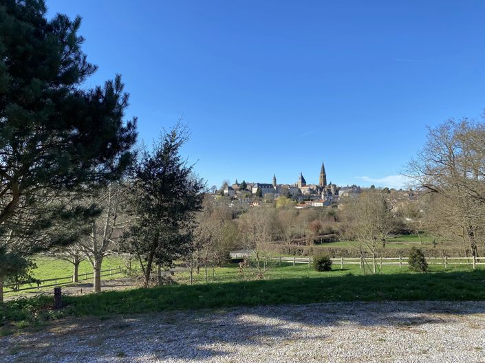 Image No.15-4 Bed House for sale