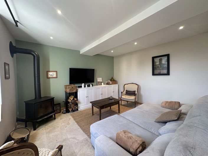 Image No.4-6 Bed Village House for sale