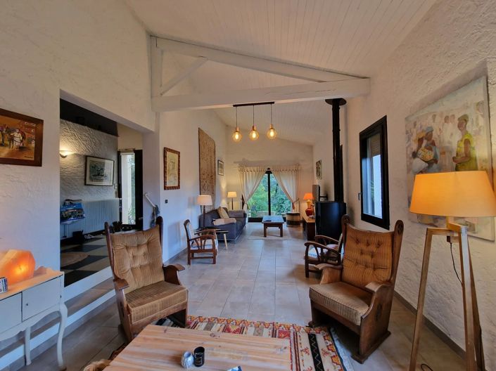 Image No.14-5 Bed House for sale