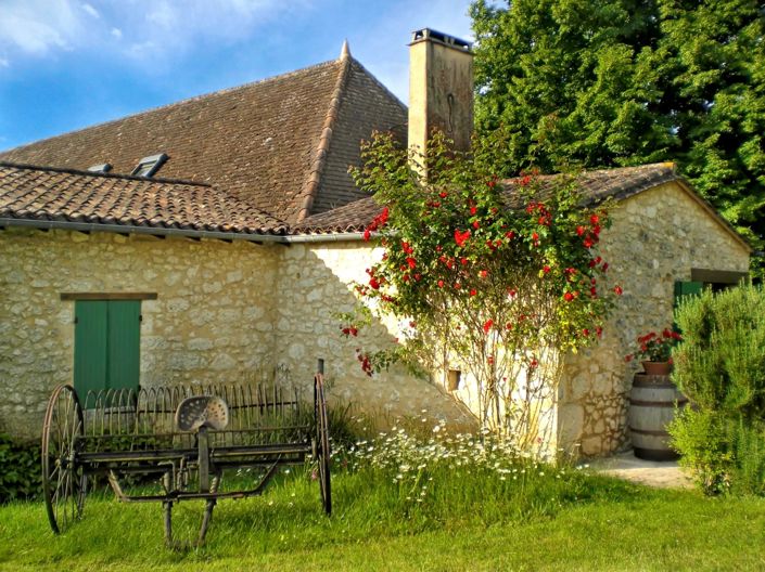 Image No.12-5 Bed House for sale