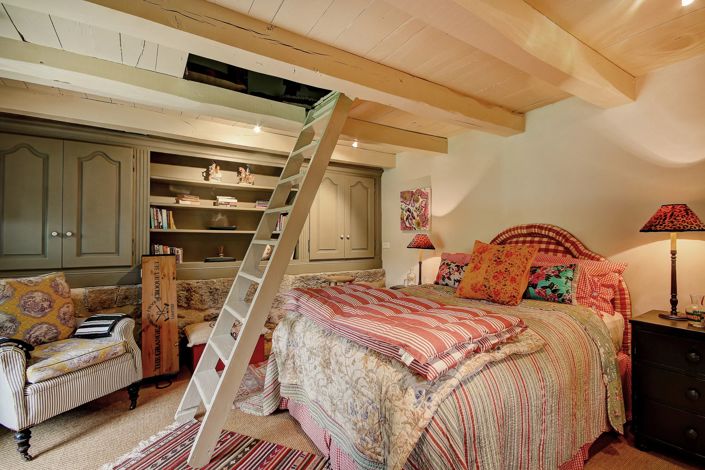 Image No.15-8 Bed House for sale