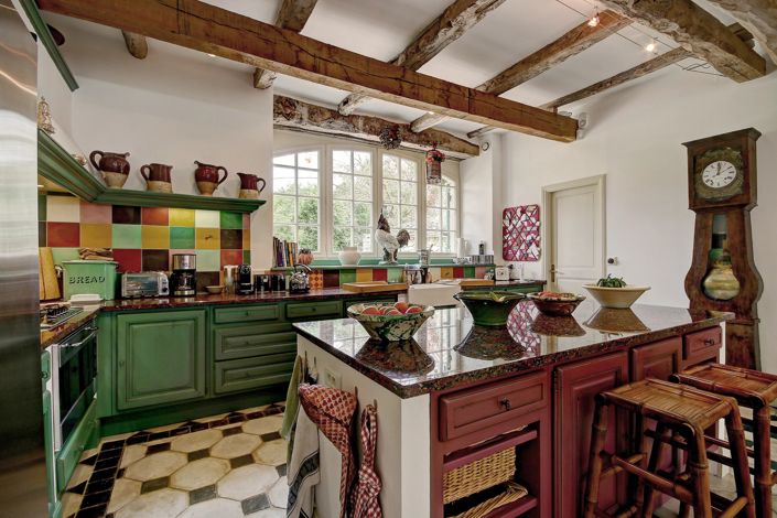 Image No.4-8 Bed House for sale