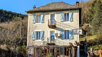 89c70b29e95f6f427e4d7042621bee13df6d4d0f92216