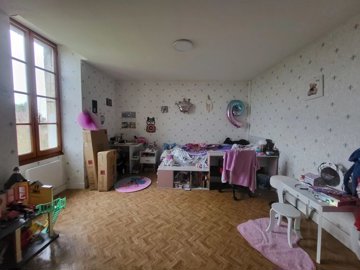 f0fceef4035f68590a3c90afd7255ef4db451d7ffe400