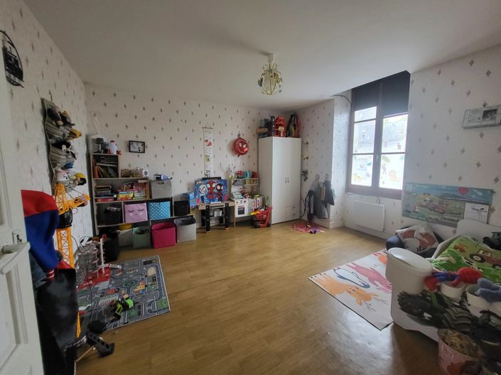 Image No.12-5 Bed House for sale