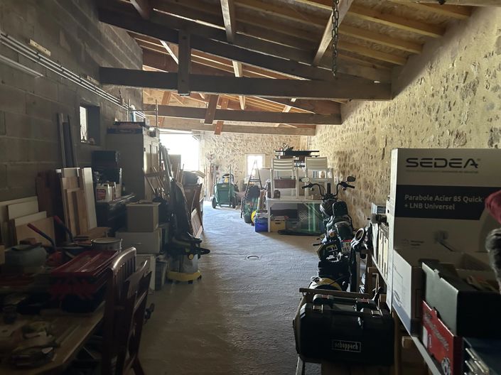 Image No.9-2 Bed House for sale