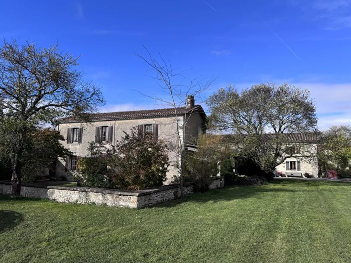 Image No.2-5 Bed House for sale