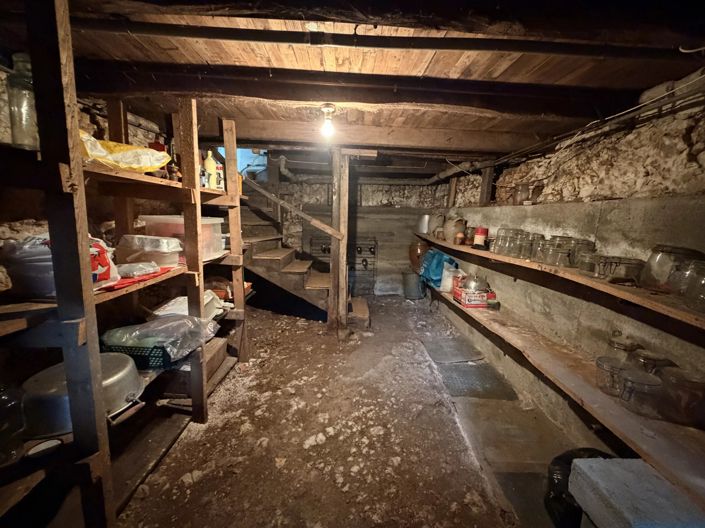 Image No.14-2 Bed House for sale