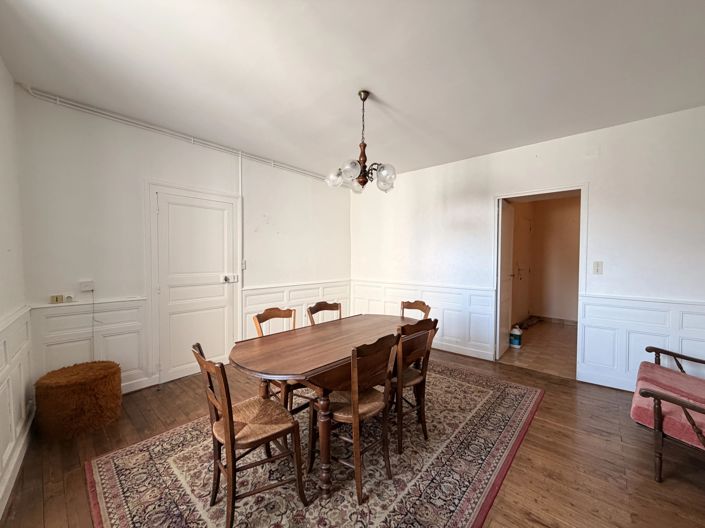 Image No.5-2 Bed House for sale