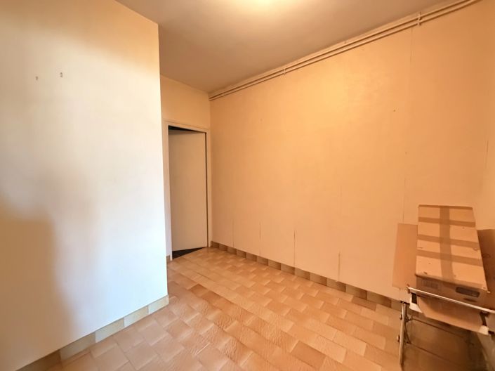 Image No.7-2 Bed House for sale