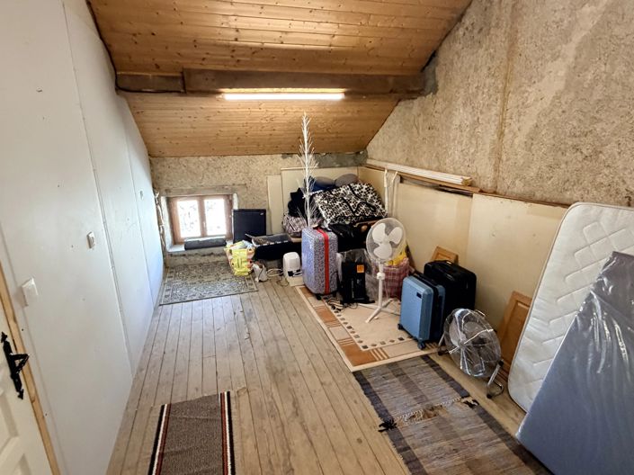 Image No.14-4 Bed Village House for sale