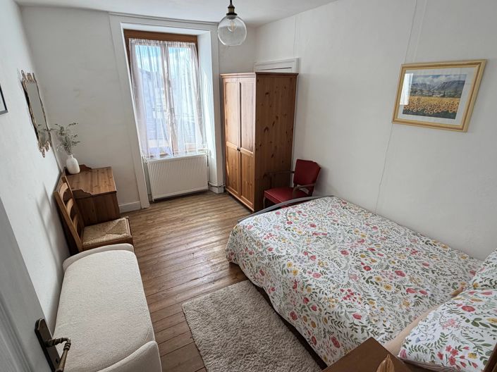 Image No.6-4 Bed Village House for sale