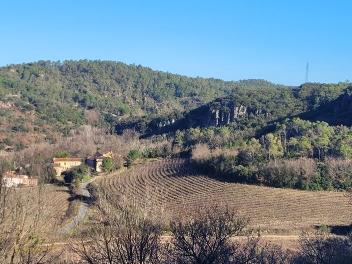 Image No.13-11 Bed House for sale