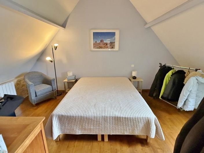 Image No.11-5 Bed House for sale