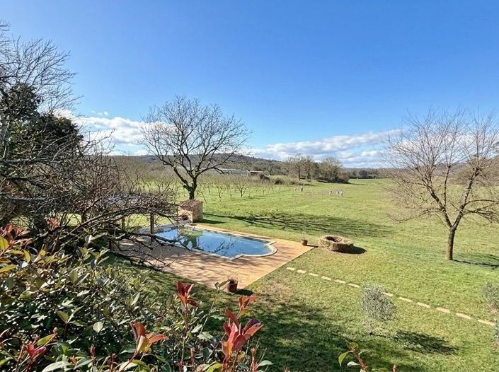 Image No.3-5 Bed House for sale