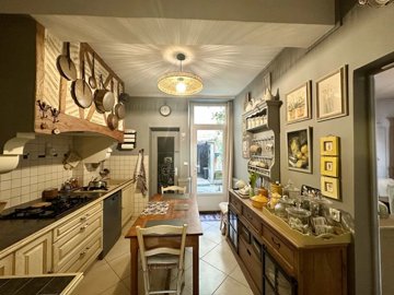 d26dc7ac4a07d2788379d4929d9a2deb7f5584f1e7403