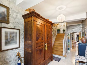 9fefaccb69d341e195f542b19733b0d7fc95ffe656200