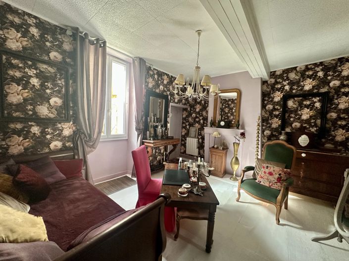 Image No.9-5 Bed House for sale