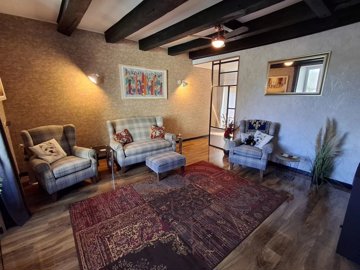 aa73a18bdfc21bd9e9c70a2b77001eb721776a5e9b326