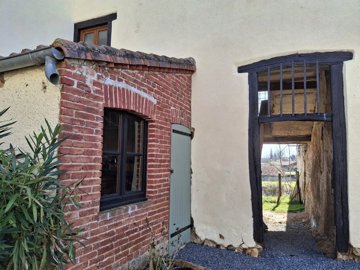 ba5f3c529a31724fb276ceb5ee029fec95980fc66d408