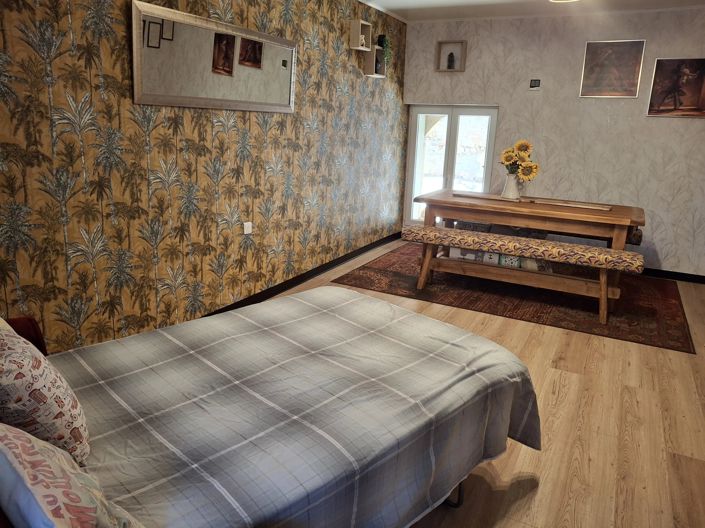 Image No.7-2 Bed House for sale