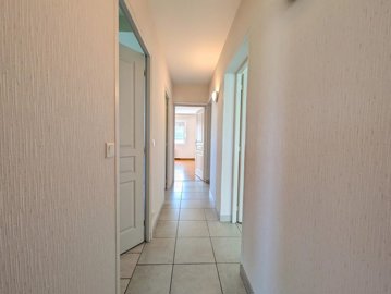 0087c81cf7af5b7f3252bac8fdbf399ed2ffae2db4408