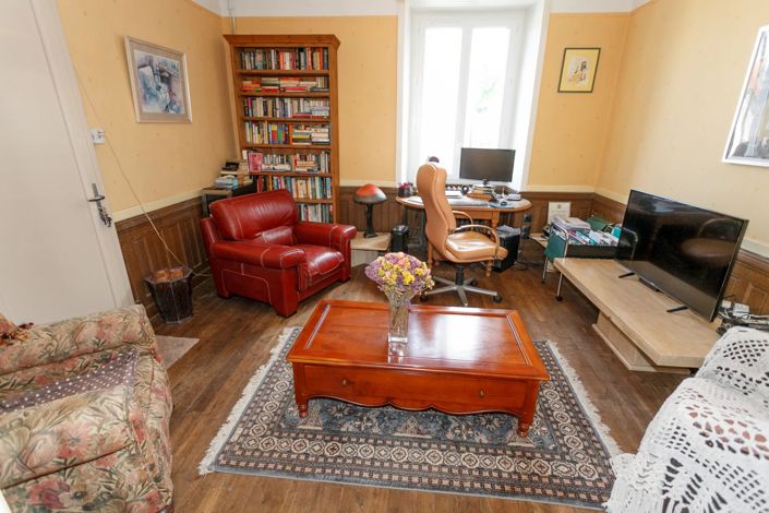 Image No.4-5 Bed House for sale