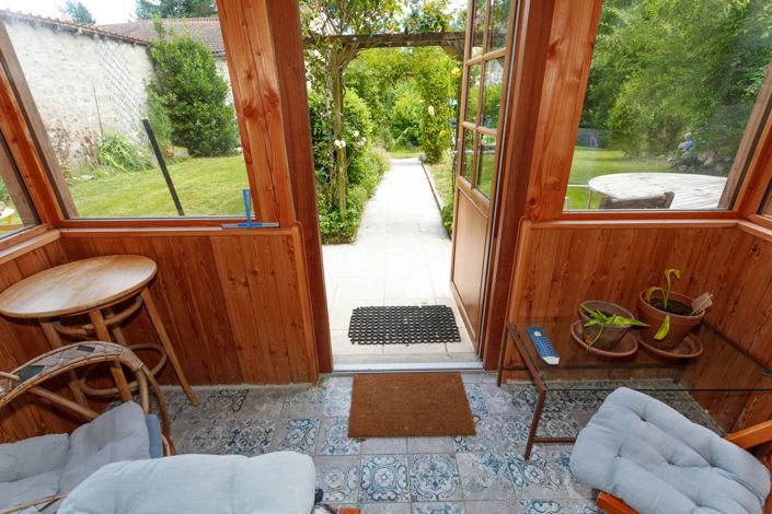 Image No.7-5 Bed House for sale