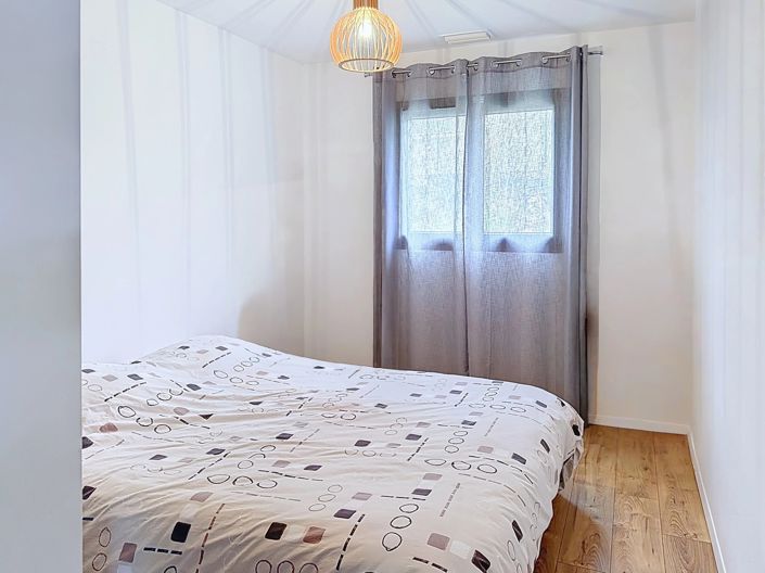 Image No.5-3 Bed House for sale