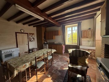 008b9e1447f21b4555845f27c5a931804491fd1c28403