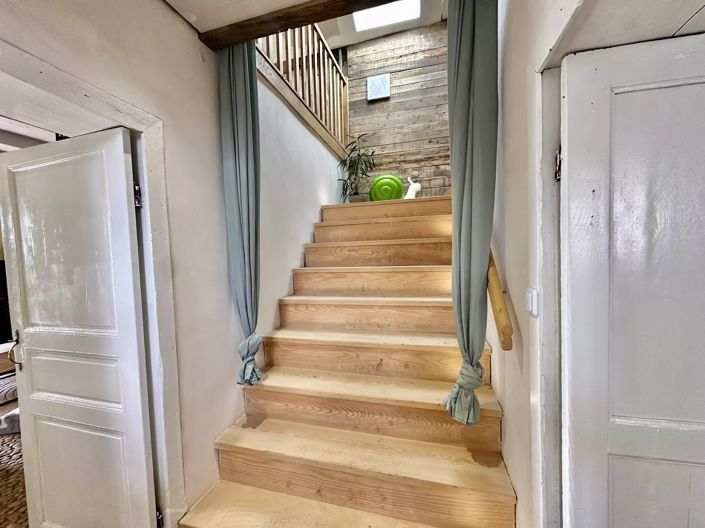 Image No.9-1 Bed House for sale