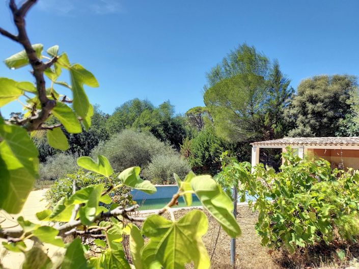 Image No.3-Propriété de 4 chambres à vendre à Lorgues