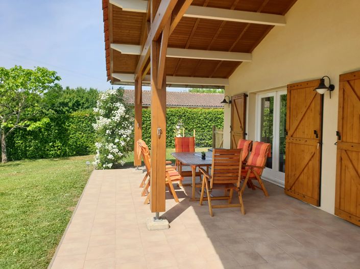 Image No.3-6 Bed House for sale