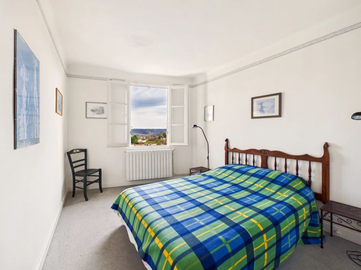 Image No.14-5 Bed House for sale