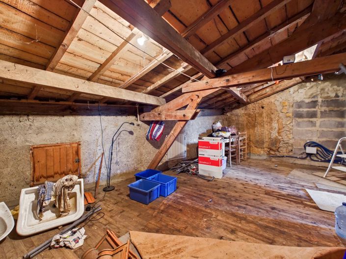 Image No.15-5 Bed House for sale