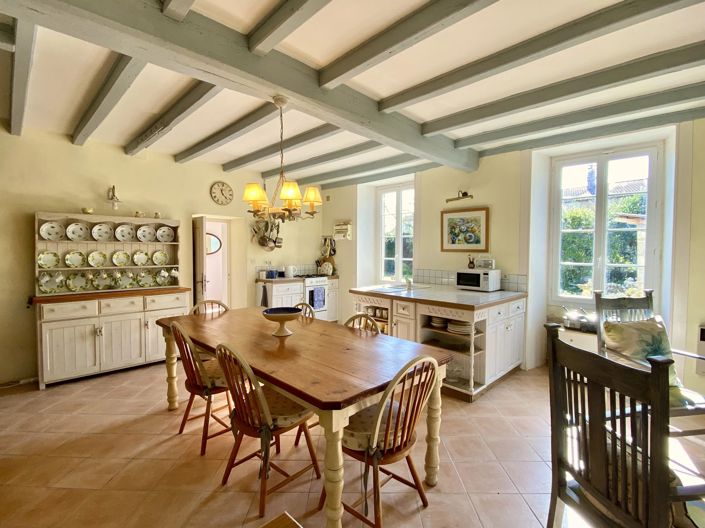 Image No.12-Maison de village de 4 chambres à vendre à Saint-Pierre-de-Juillers