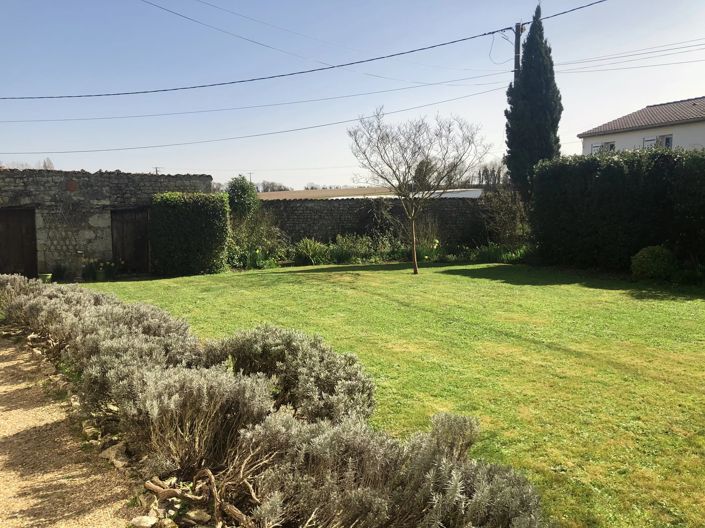 Image No.7-Maison de village de 4 chambres à vendre à Saint-Pierre-de-Juillers