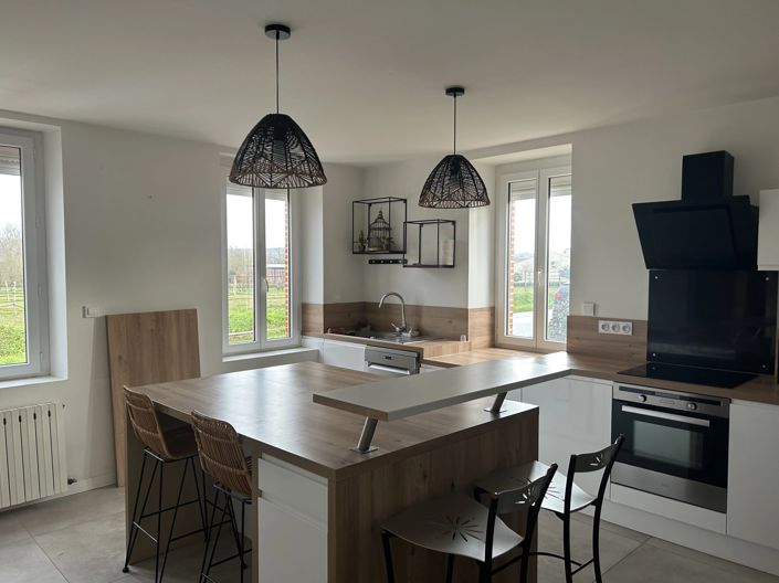 Image No.4-4 Bed House for sale