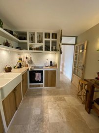 d8b065f28d0ed85e2dcd5dbe1a3ca7657f8cf4be3e192