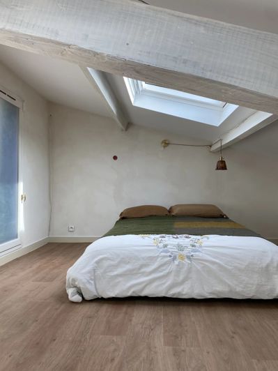 Image No.5-2 Bed House for sale