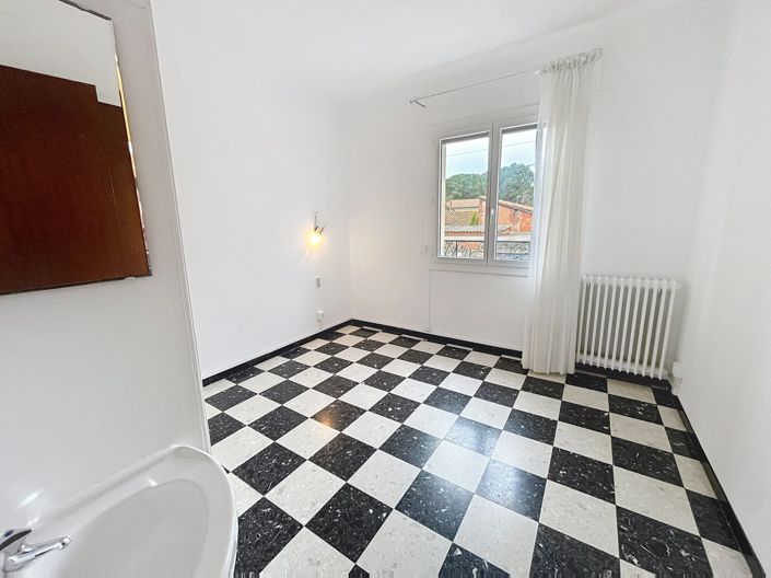 Image No.12-Maison de village de 4 chambres à vendre à Thuir