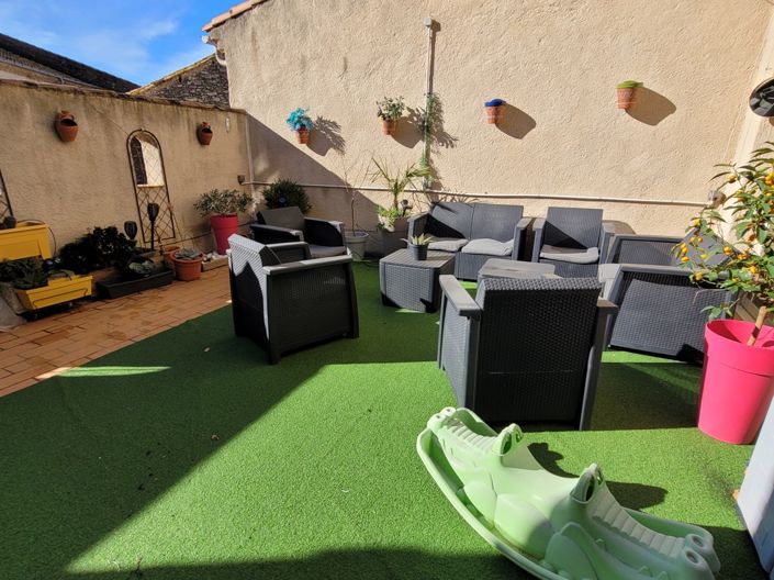 Image No.3-4 Bed House for sale