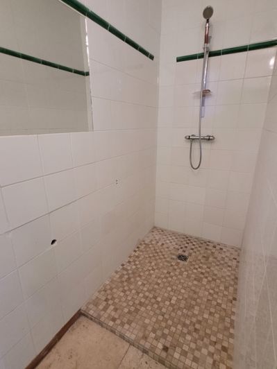 Image No.14-3 Bed House for sale