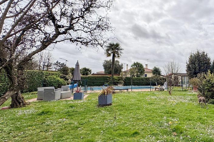 Image No.15-4 Bed House for sale