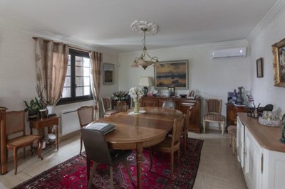 e723d02cc6236fbefb32b5033b033dd26dadd90439409