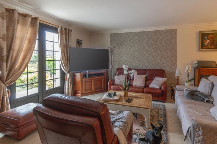 Image No.7-4 Bed House for sale