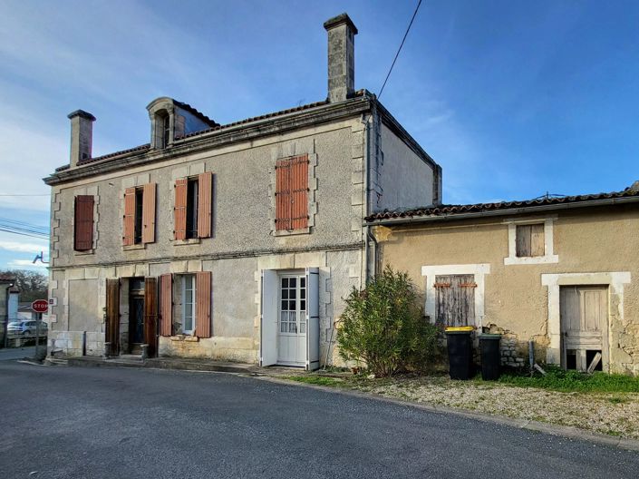 Image No.10-4 Bed Village House for sale